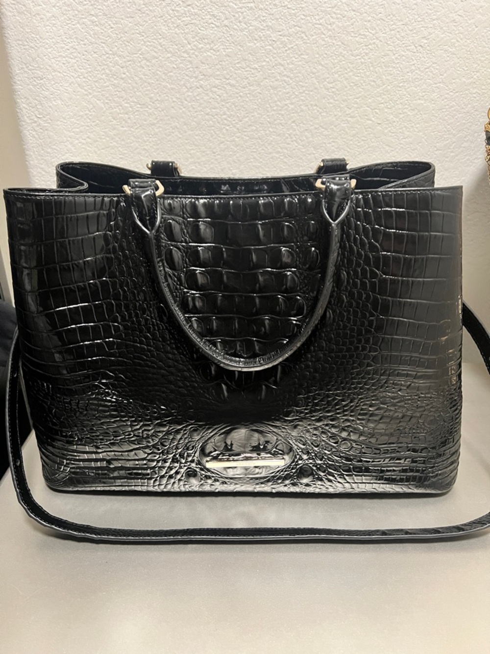 LIKE NEW Brahmin Denise Extra-Large Croc Embossed Leather Carryall Satchel - Picture 7 of 16